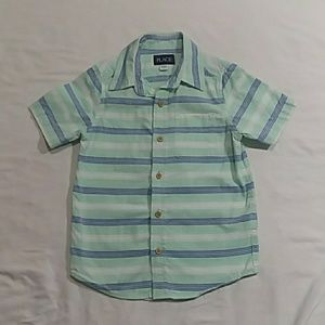 Place short sleeve button shirt size S 5/6